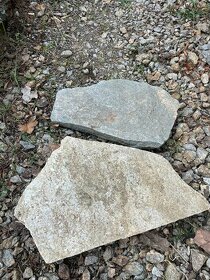 Nášlapné kameny-nášlapy