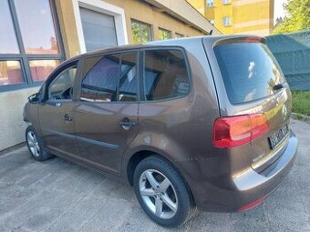 VW Touran 1.2 TSi - náhradní díly