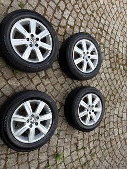 Alu kola VW Golf 185/60R15 84H