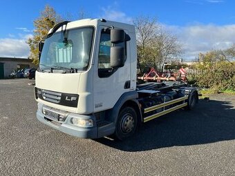 Traktor DAF 45.180 eev rok 2012 naj 373tis nosič kontajnerů