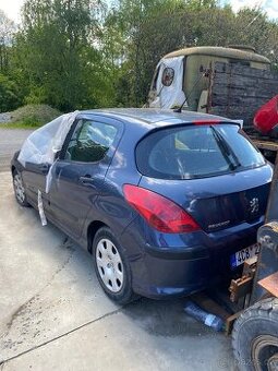 Peugeot na díly nebo opravu