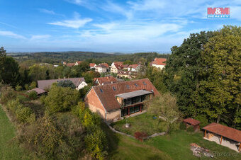Prodej rodinného domu, 327 m², Benešov, ul. Okrouhlice - 1