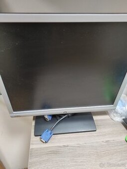 Daruji starší monitor BenQ - 1