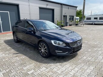 Volvo V60 D6 Plug-in hybrid 212kw, hnědý intriér, webasto