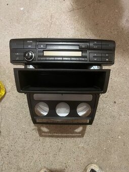 Autoradio škoda octavia2 original - 1