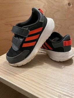Tenisky adidas