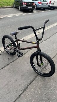 Bmx kink backwoods 21.25” /profile/odyssey/shadow