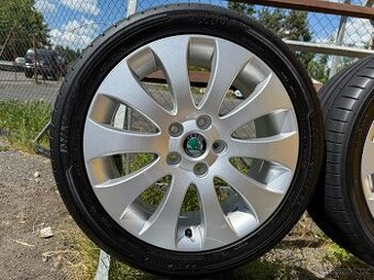 Alu kola 5x112 r17 Škoda Venus + letní pneu 225/45/17 Dunlop