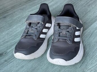 Sportovní dětské boty Adidas vel.31,5 (205mm)