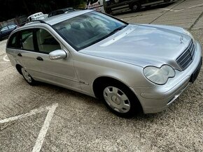 MERCEDES C W203 CÉČKO NÁHRADNÍ DÍLY BARVA 744