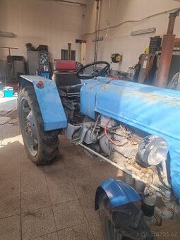 Zetor 3013 (3011) zúžený do sadu s spz