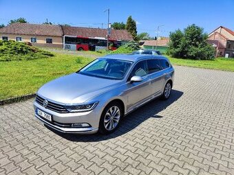 PASSAT VAR. Highline 2.0 TDI 110 kW 6DSG,ČR,Full LED,2x Kola