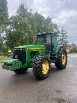 John Deere 8300