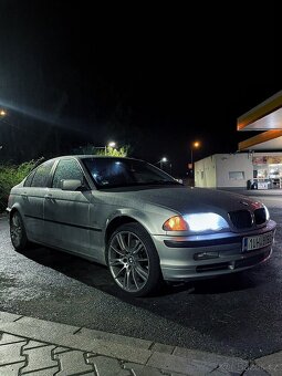BMW E46 330XI Manual 5q