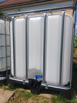 IBC kontejner 1000 litrů od potravin jako nový
