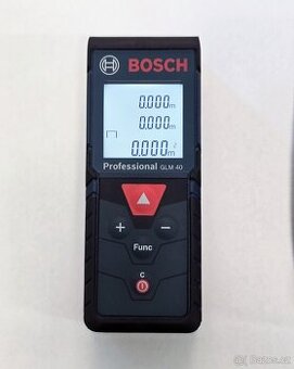 Digitální laserový dálkoměr Bosch