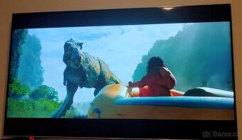 3D Hisense 75''