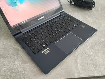Samsung NP940X3G-K01