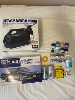 Stříkací pistole Tamiya + Nissan Skyline + materiál