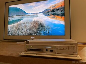 Prodam wifi Sony KDL-40EX1 40" Full HD LCD televizor