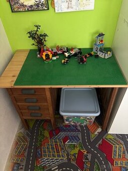 LEGO stolek