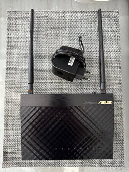 Prodám WiFi router ASUS RT-AC55U
