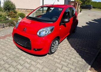 Citroën C1 1,0i / 50 KW serviska benzín
