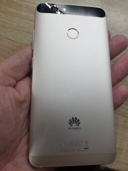 Huawei Nova ZACHOVALÝ plně funkční Supr telefon