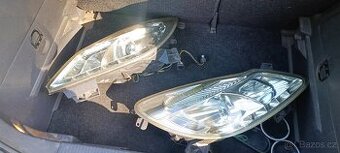Opel Corsa D přední světla
