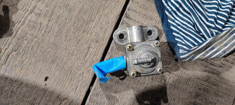 Suzuki SV 650N/S 99-02 Palivový kohout