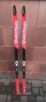 Dětské běžecké lyže, běžky 140 cm