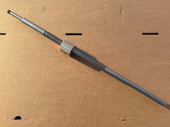 Šroub příčného suportu - soustruh s28 Bronz