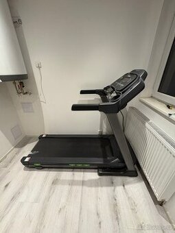 Běžecký pás HOUSEFIT SPIRO 20 iRun