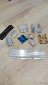 Různé Alu chladiče