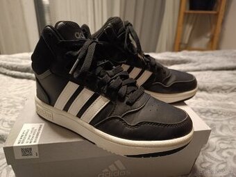 Dětské kotníkové boty Adidas Hoops - vel.35