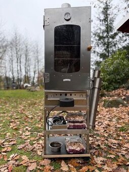 Udírna - Kaiserova ‘80’, Prosklenná