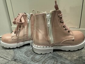 Zateplene dětské - dívčí boty vel. 23