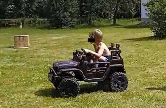 Dětské elektrické autíčko Jeep