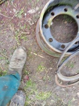 Disk 7,0-15 pro pneu 8,25-15