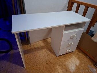 Psací stůl bílí
