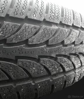 Sada zimních SUV pneu 265/70 R17 Nokian