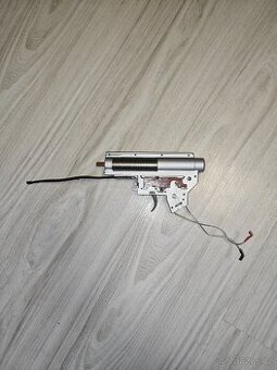 Airsoft mechabox V2 ARES