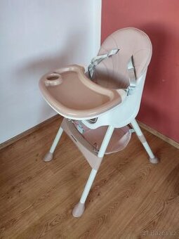 Jídelní židlička