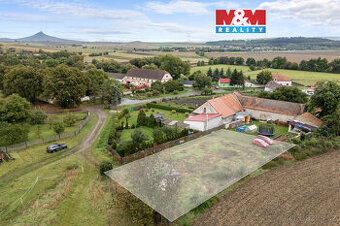 Prodej pozemku k bydlení, 878 m², Koštice