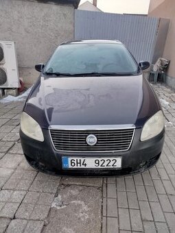 Fiat Croma Kombi 2.4 automat - 1