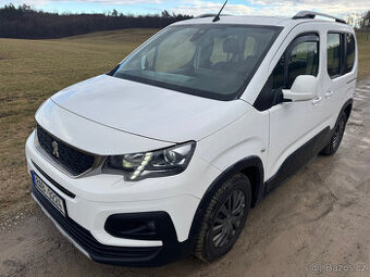 RIFTER 1.5BlueHDI ALLURE 75kW 5 MÍST 2x KOLA KOUP. V ČR DPH