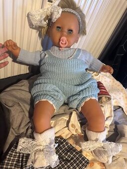 Stara retro panenka cca 60 cm s oblecky