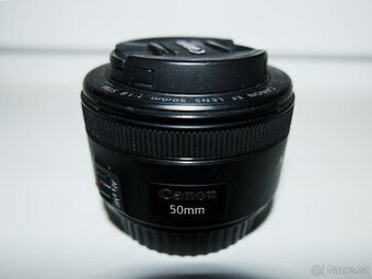 CANON EF 50 mm f/1,8 STM