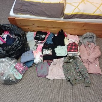 Dívčí oblečení 7-10 let