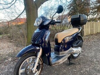 Aprilia Scarabeo 200 i.e